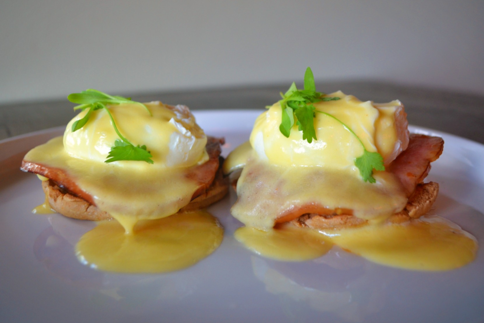 Eggs Benny